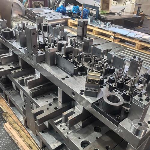 Stamp Molding/Gauage